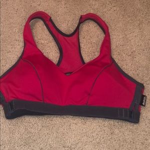 Shock absorber sports bra